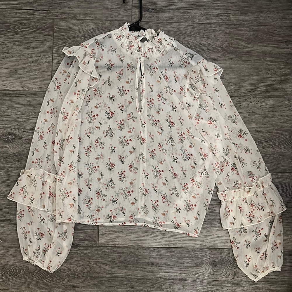 Floral Ruffle Sleeve Women's Top